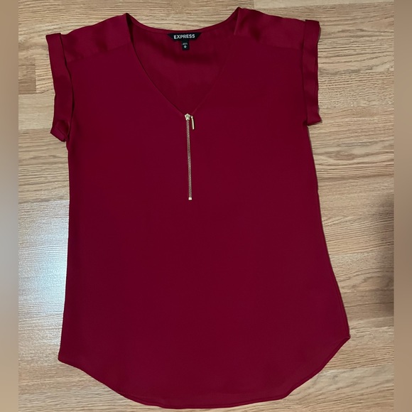 Express Blouse - Picture 2 of 5